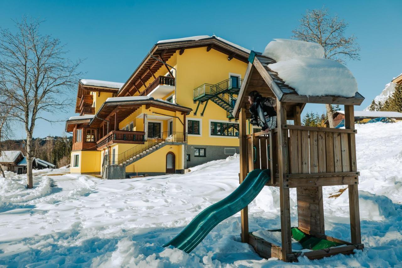 Mountain Hostel Ramsau am Dachstein Exteriör bild