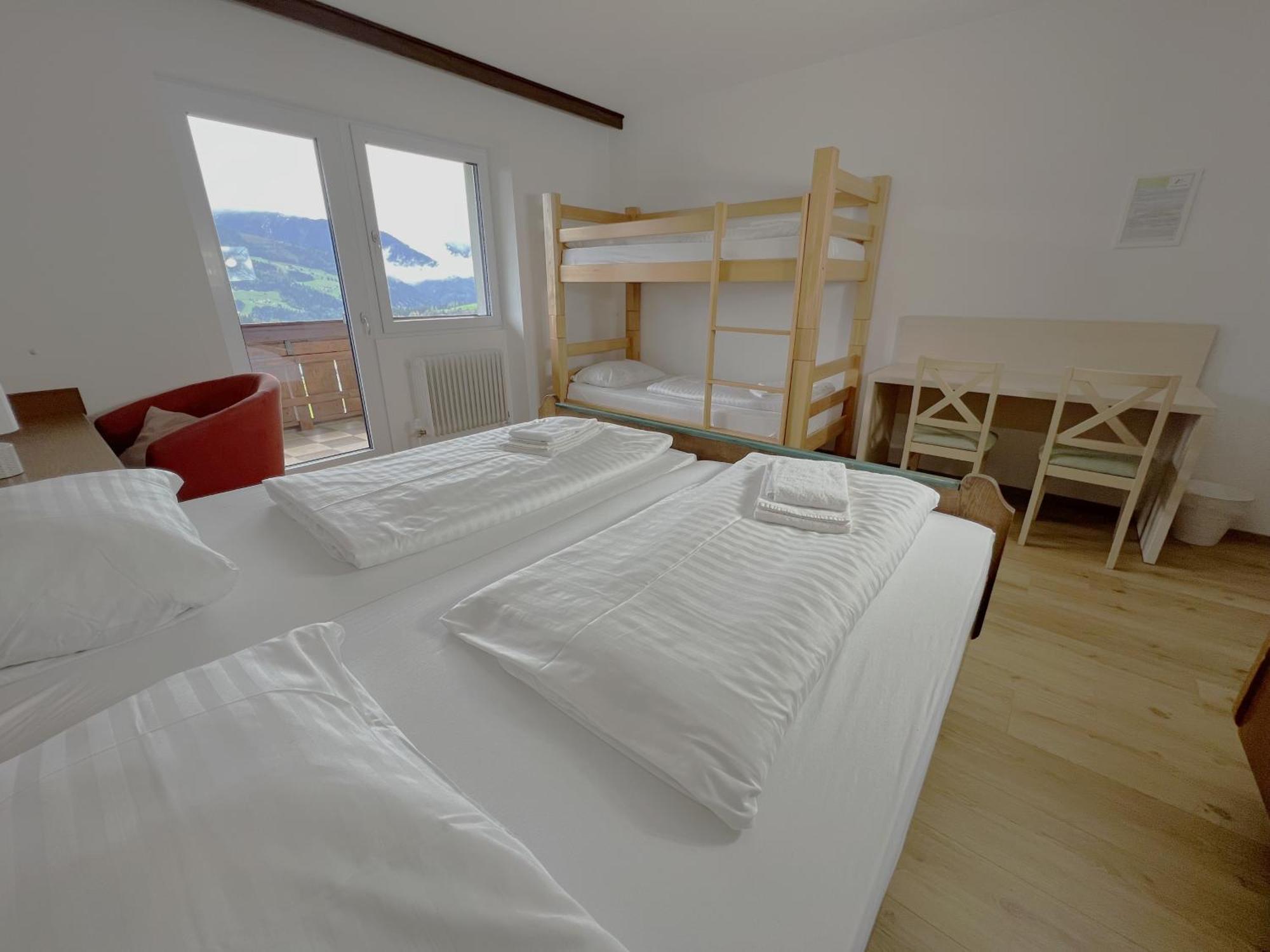 Mountain Hostel Ramsau am Dachstein Exteriör bild