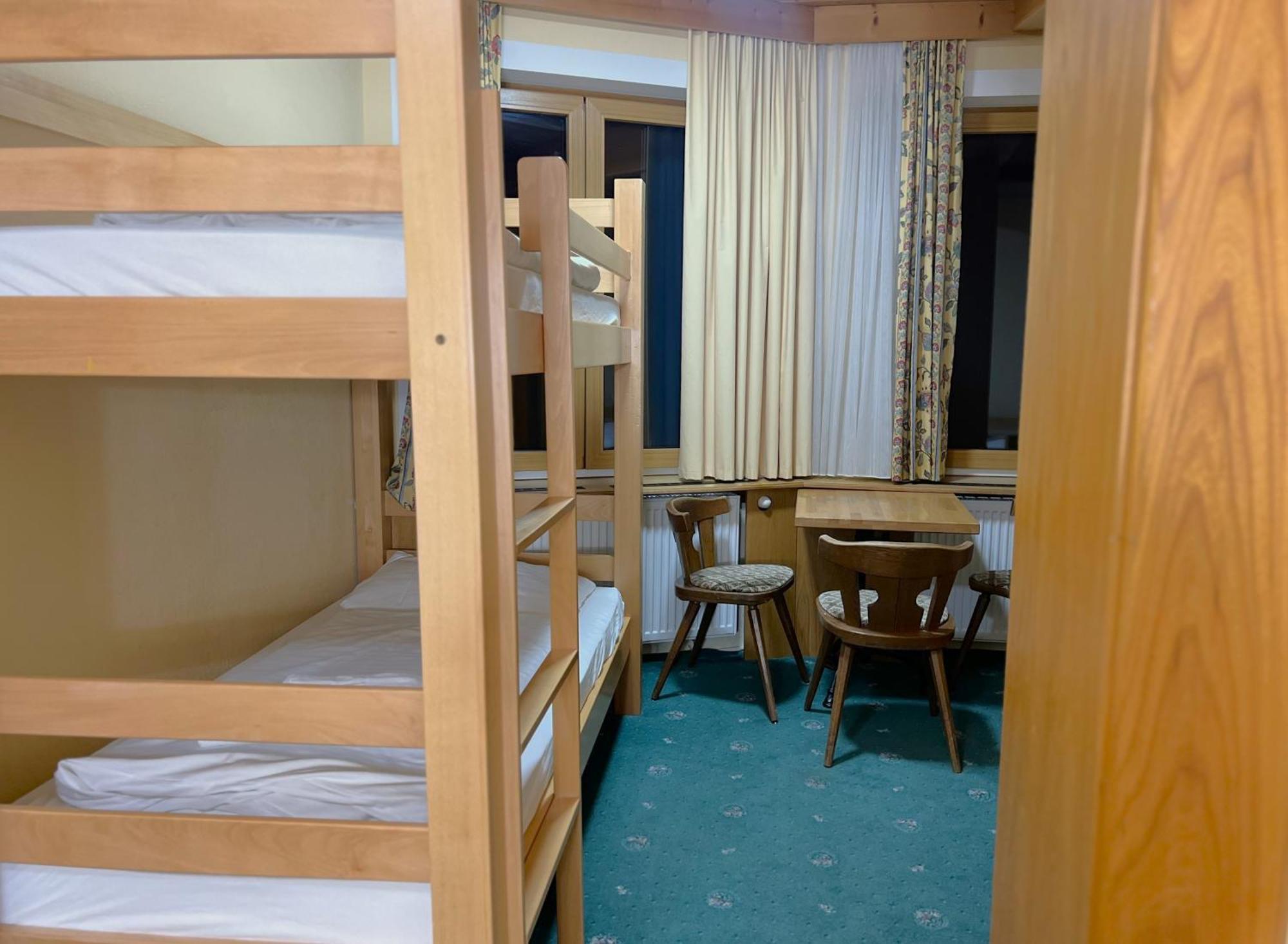 Mountain Hostel Ramsau am Dachstein Exteriör bild